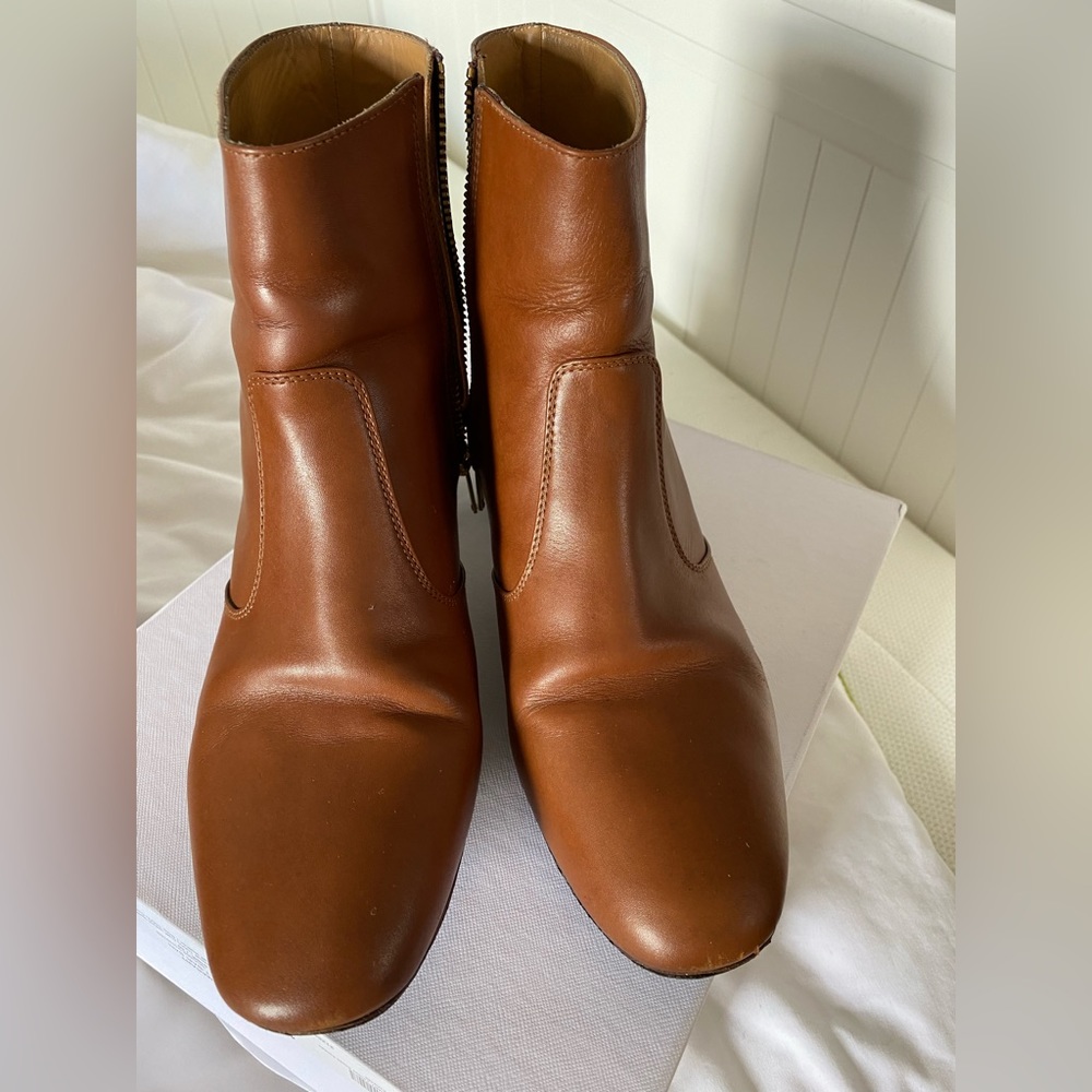 APC boots size FR40